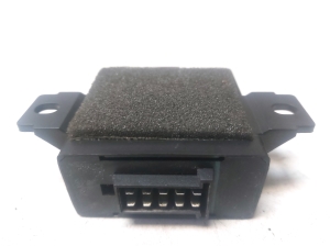 AUDI A4 B6 (2000–2005) Veokonksu juhtmoodul E4031794 - 3