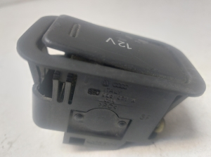 AUDI A4 B6 (2000–2005) Muu pistikupesa 8E0925071A - 2
