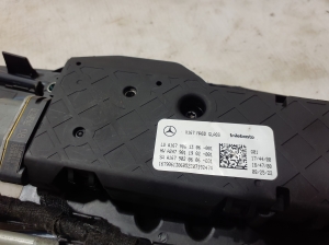 Mercedes Benz GLE-Class 167 (2019–2026) Schiebedachmotor A1679061306 - 3