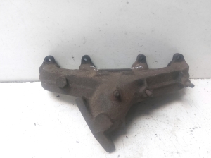 AUDI 80 [B4] (1986–1991) Exhaust manifold - 3