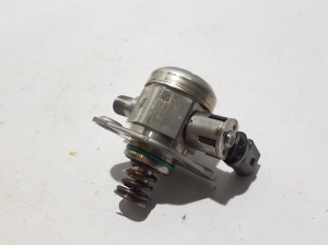 Mercedes Benz GLE-Class 167 (2019–2026) Kütusepump A2640701200 - 2