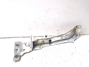 AUDI A4 B9 (2015–2026) Halter Kotflügel vorne 8W0821184A - 4