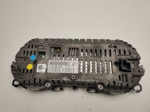 Mercedes Benz E-Class W213 (2017–2026) Instrument cluster A2139000309 - 3