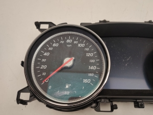 Mercedes Benz E-Class W213 (2017–2026) Instrument cluster A2139000309 - 4