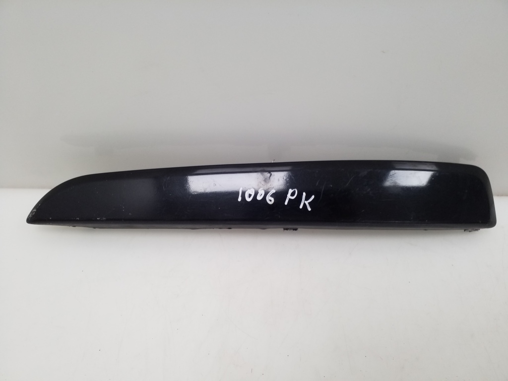 Used Opel Zafira Front bumper trim strip 13124971