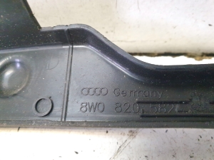 AUDI A4 B9 (2015–2026) Sonstiges Teil des vorderen Kotflügels 8W0820582 - 5