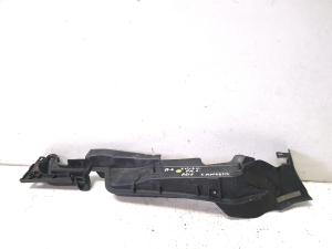 AUDI A4 B9 (2015–2026) Sonstiges Teil des vorderen Kotflügels 8W0821169 - 3