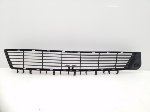 Front bumper lower grille - 09186126