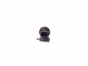 Mercedes Benz A-Class 176 (2012–2018) Front windshield washer pump A2468660000 - 2