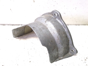 AUDI A4 B9 (2015–2026) Esimese veovõlli kinnitus 8K0407720722 - 6