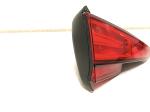 AUDI A4 B9 (2015–2026) Feu arrière sur hayon 8W5945075A - 2
