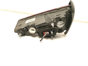 AUDI A4 B9 (2015–2026) Feu arrière sur hayon 8W5945075A - 7