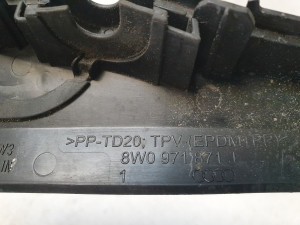AUDI A4 B9 (2015–2026) Anderes Körperteil 8W0971871J - 5