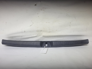TOYOTA Corola Verso E12 (2001–2004) Trunk interior trim 64716-13150 - 2