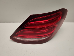 Eckleuchte hinten - A2139068000