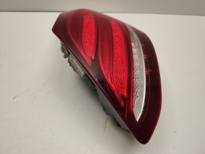 Mercedes Benz E-Class W213 (2017–2026) Eckleuchte hinten A2139068000 - 6