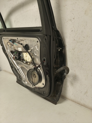 Mercedes Benz E-Class W212 (2009–2015) Tür hinten - 16