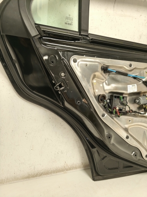 Mercedes Benz E-Class W212 (2009–2015) Tür hinten - 4