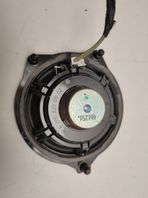 Mercedes Benz E-Class W213 (2017–2026) Speaker A2058200902 - 3