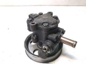 AUDI A4 B6 (2000–2005) Servopumpe 06B145255 - 4