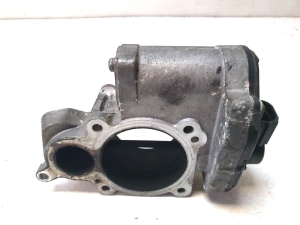 AUDI A4 B6 (2000–2005) EGR valve 06D131503C - 5