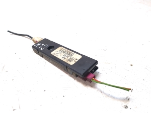 Mercedes Benz GLK-Class 204 (2008–2015) Antenna amplifier A2048202389 - 4