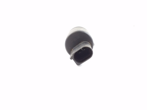 Volkswagen Phaeton (2002–2017) Front windshield washer pump - 2