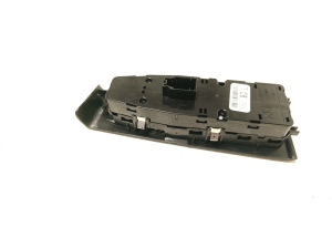 BMW 2 SERIES F45 (2014–2026) Front door glass switch 9297347 - 2