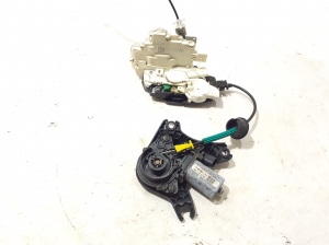 Porsche Cayenne (92A) (2017–2026) Front door lock 9Y1837016A - 2
