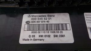 Mercedes Benz C-Class 203 (2000–2007) Kaitsmekarp pakiruumis A0035455201 - 3