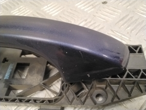 Volkswagen Golf VII (2012–2026) Rear side door exterior handle 5N0839885H - 3