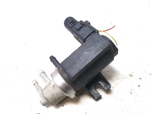 Volkswagen Transporter T5 (2003–2015) Solenoid 1J0906627B - 5