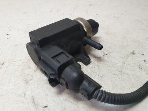 Ford Galaxy (1995–2006) Solenoid 1J0906627 - 2