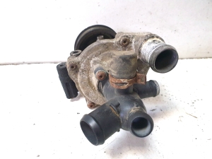 Ford Ranger (2011–2015) Kühlwasserpumpe Wasserpumpe BK308A558 - 3