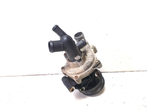 Ford Ranger (2011–2015) Kühlwasserpumpe Wasserpumpe BK308A558 - 5
