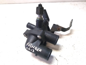 Ford Ranger (2011–2015) Thermostatgehäuse BB3Q8A586AB - 3