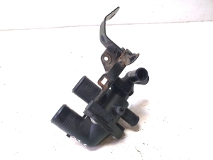 Ford Ranger (2011–2015) Thermostatgehäuse BB3Q8A586AB - 6