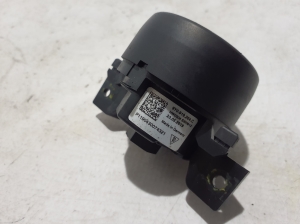 Porsche Cayenne (92A) (2017–2026) Salongi kell 9Y0919204C - 4