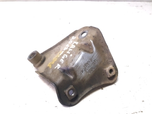 Schalldämpferhalter - CC115K291CA