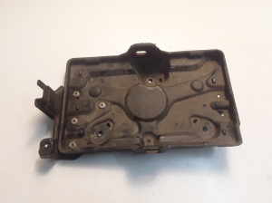 Mitsubishi Pajero IV (2006–2026) Batteriehalter 8201A087 - 2