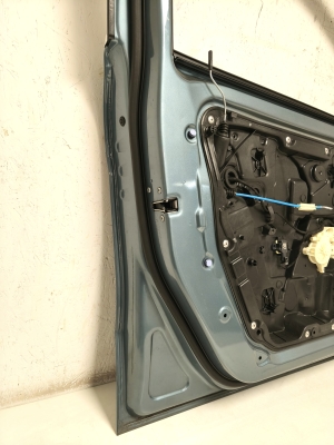 Mercedes Benz B-Class 246 (2011–2017) Front door - 12