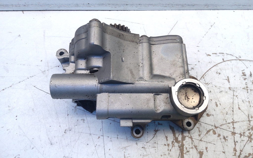 Volkswagen Passat B6 (2005–2010) Ölpumpe 06J115106AB Volkswagen Passat B6 (2005–2010) Ölpumpe 06J115106AB