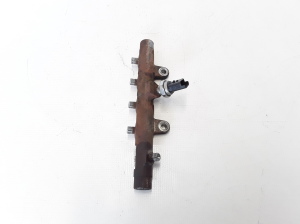 RENAULT Laguna III (2007–2015) Kõrgsurve kütusetoru 8200296867 - 3