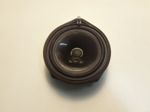 Rear side door speaker - 5B90413