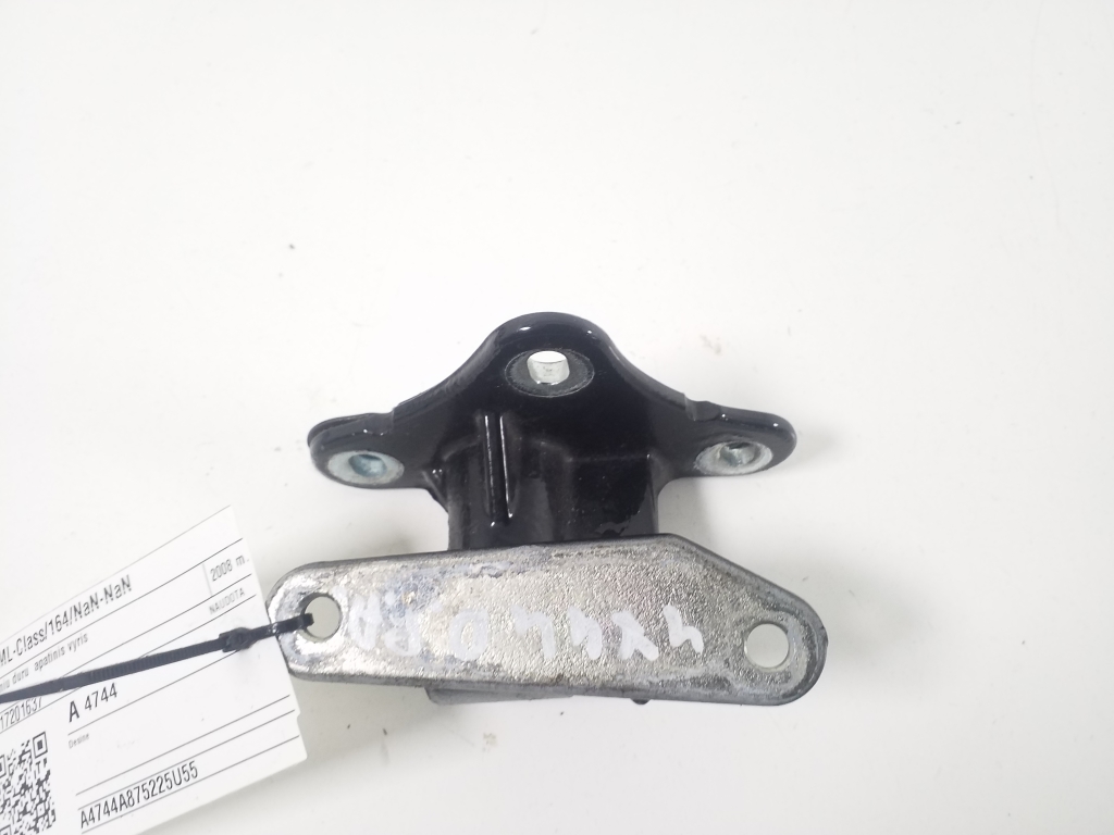 Mercedes Benz ML-Class 164 (2005–2011) Front door lower hinge A2517201637 Mercedes Benz ML-Class 164 (2005–2011) Front door lower hinge A2517201637