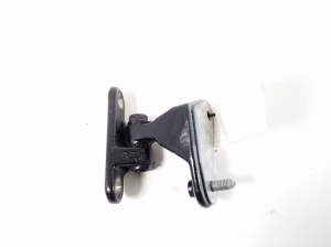 Mercedes Benz ML-Class 164 (2005–2011) Front door top hinge A2517201437 - 2