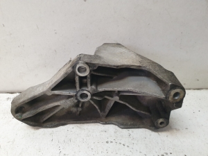 Ford Ranger (2011–2015) Lichtmaschinenhalter BK3Q10239AC - 6