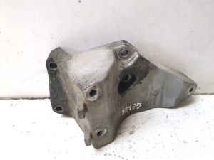 Ford Ranger (2011–2015) Lichtmaschinenhalter BK3Q10239AC - 8