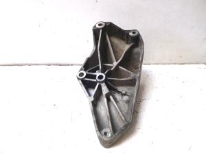 Ford Ranger (2011–2015) Lichtmaschinenhalter BK3Q10239AC - 9