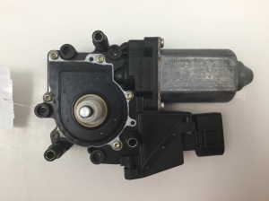 Fensterhebermotor vorne - 114185101 
